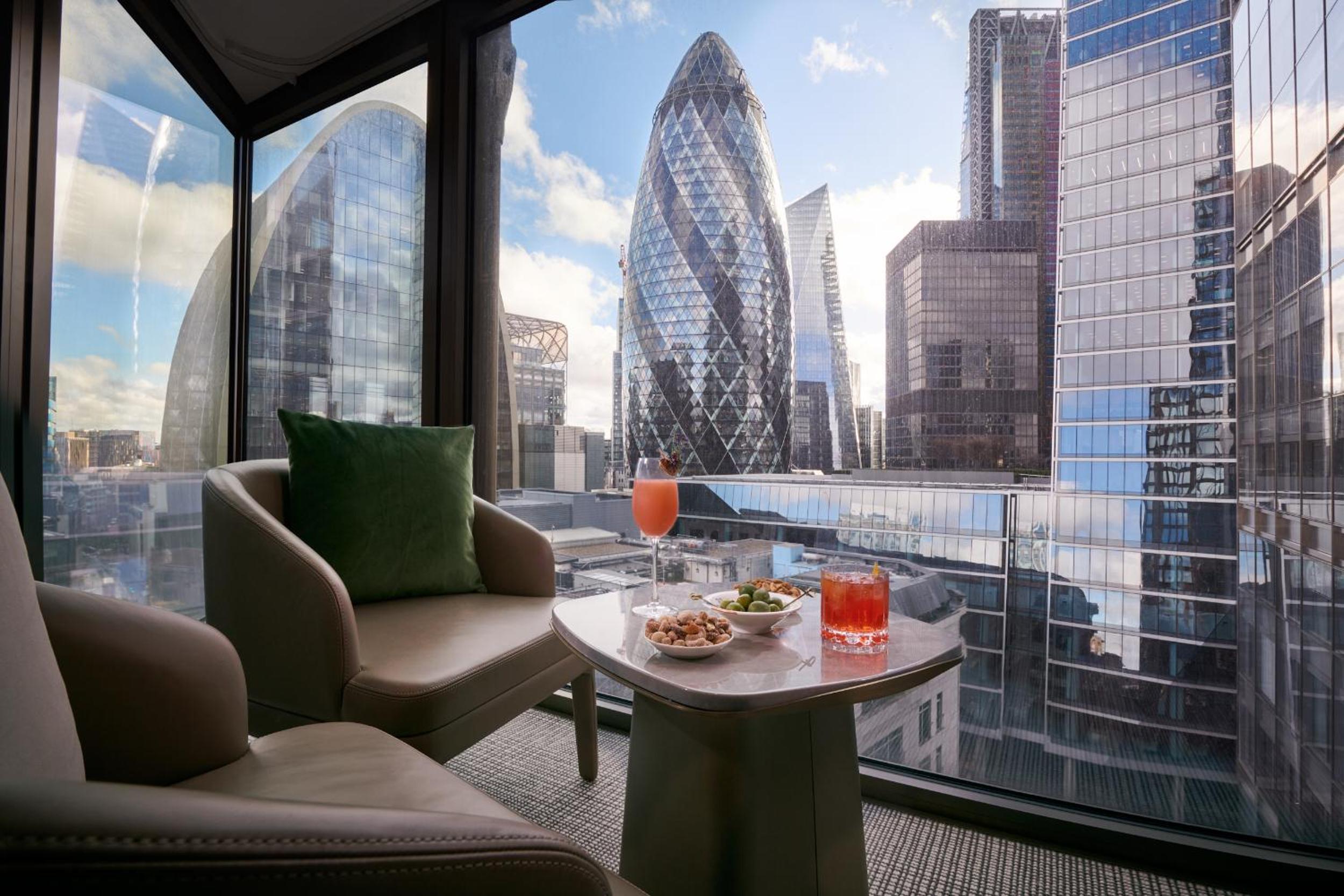 Pan Pacific London