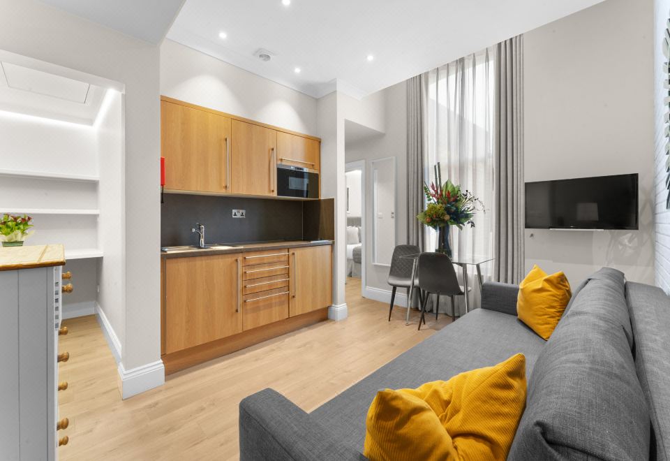 Cleveland Residences Russell Square
